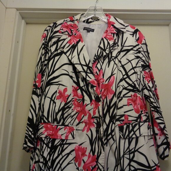 HOT TROPICS GIRL Pink Orchids & Vines Jacket 2 X - Picture 1 of 7